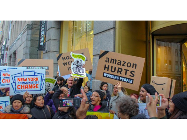 New York rifiuta Amazon, niente quartier generale nella Grande Mela